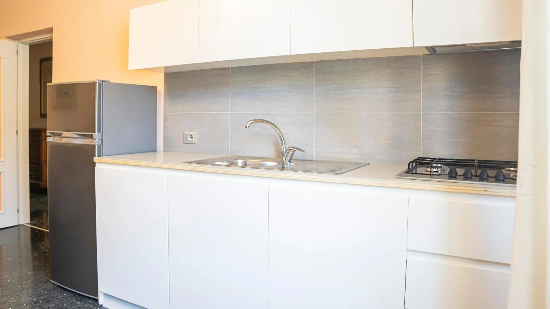 050 - Villa Genny - Casa Lauro con Terrazzo 5 minuti dal Mare Sestri Levante Appartamento
