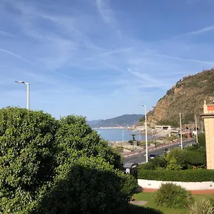Finestre Sul Mare Tra Portofino E Le 5 Terre Appartamento